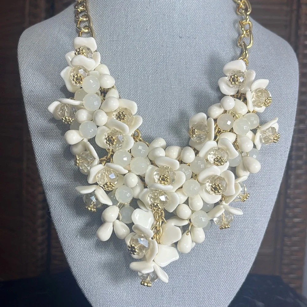 Talbots Floral Beaded Cluster Necklace in Creamy White and Gold - Picture 1 of 9